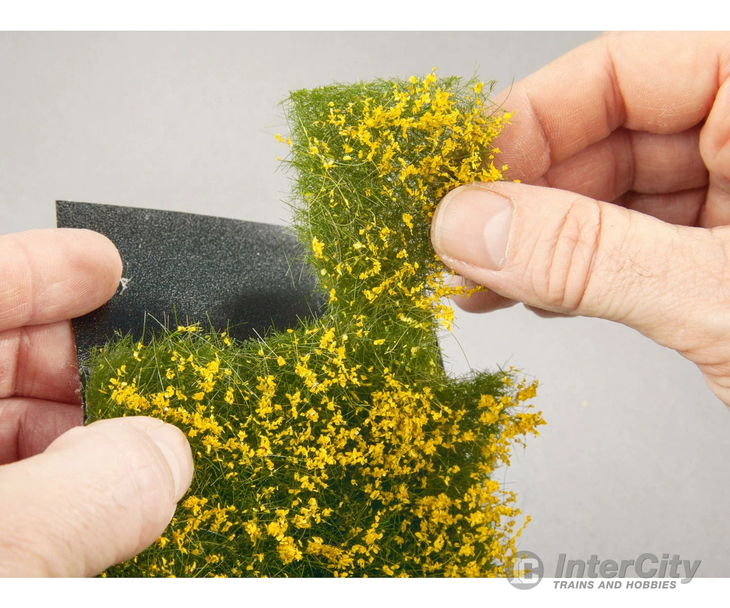 Noch 07251 HO, N, Z Groundcover Foliage, Olive Green 5 Noch 07251 HO, N, Z Groundcover Foliage, Olive Green - Image 3