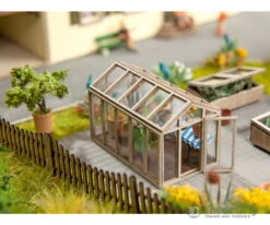 Noch 14357 HO Green House -Noch Shop noch 14357 ho green house scenery details 812