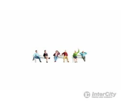 Noch 36540 N Sitting People