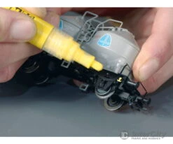 Noch 61155 HO, N, Z Detail Markers -Noch Shop noch 61155 ho n z detail markers paint 545